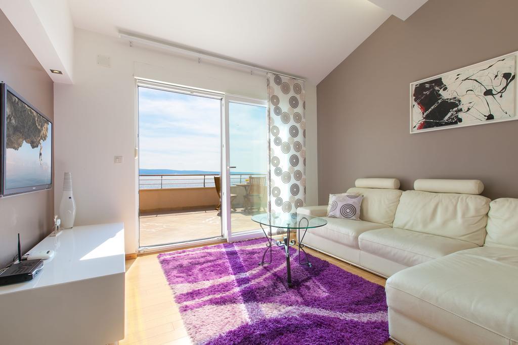 Apartments San Monte Подстрана Стая снимка