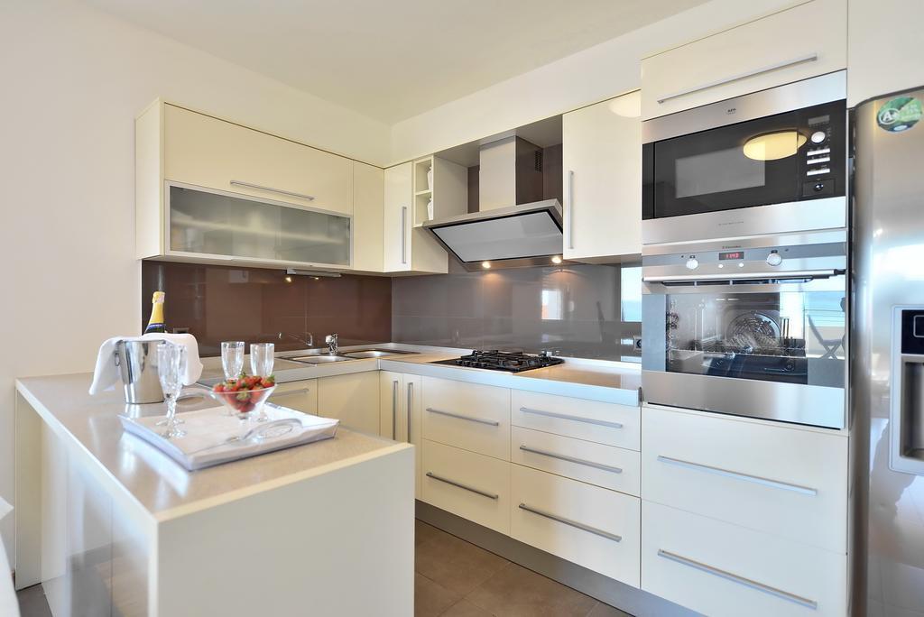 Apartments San Monte Подстрана Стая снимка