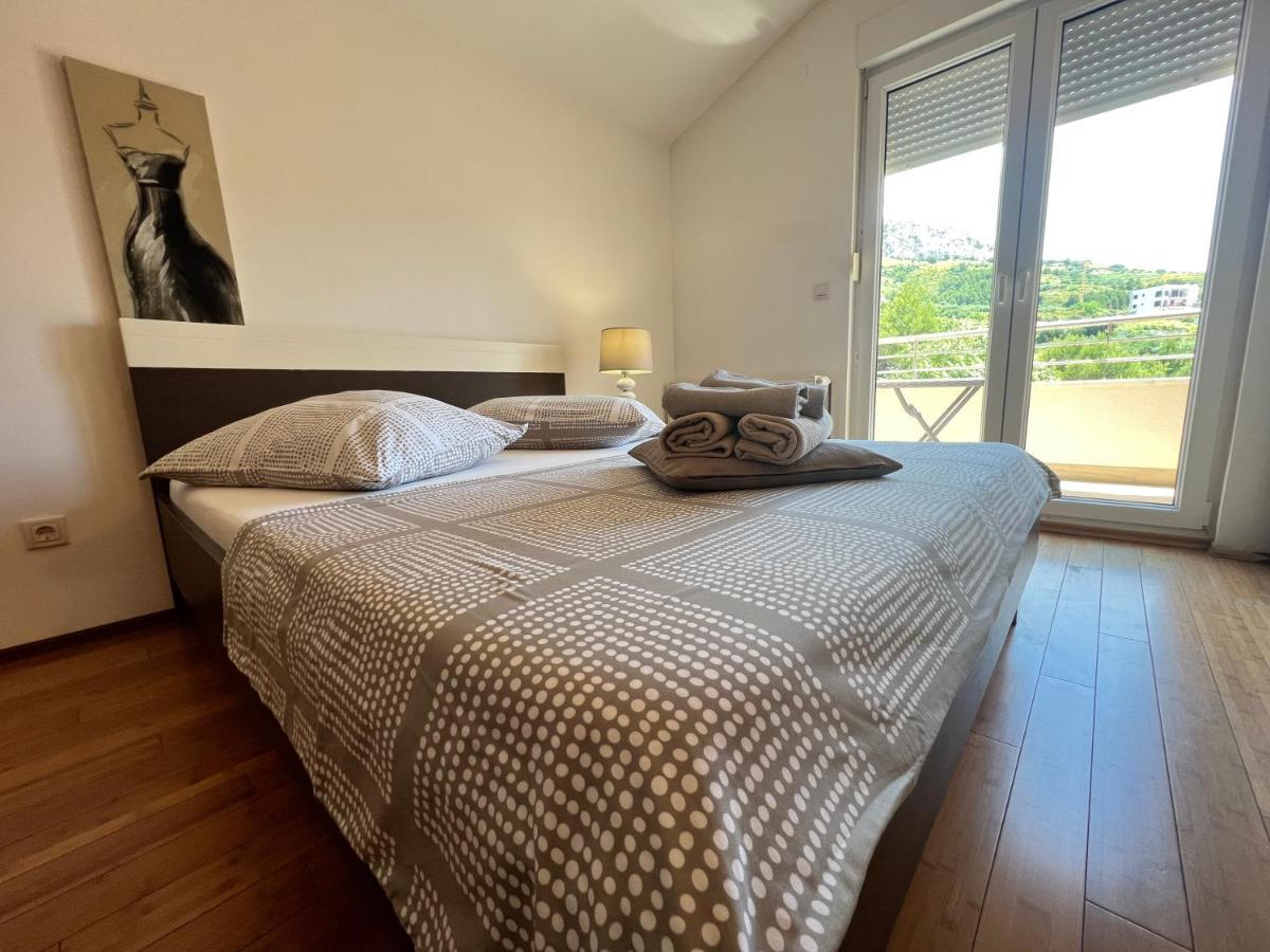 Apartments San Monte Подстрана Екстериор снимка