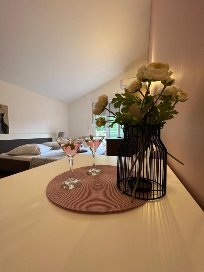 Apartments San Monte Подстрана Екстериор снимка