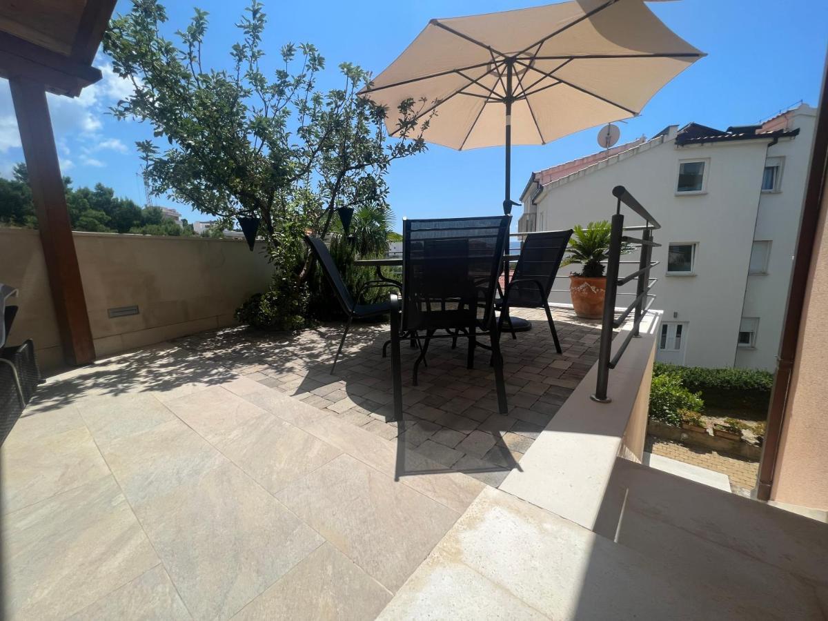 Apartments San Monte Подстрана Екстериор снимка