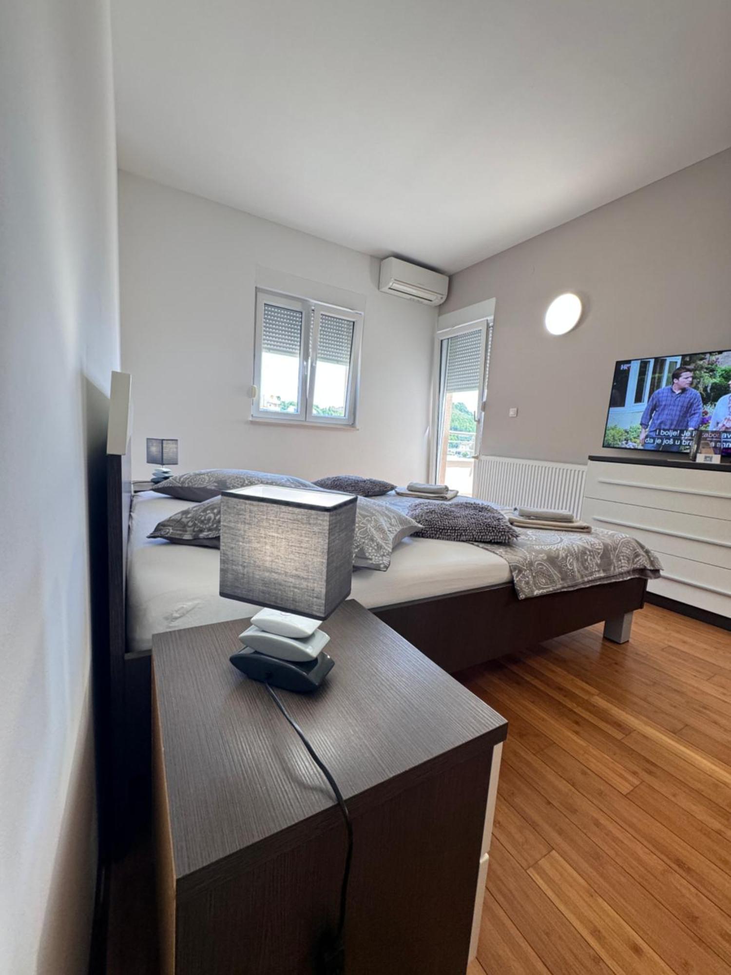 Apartments San Monte Подстрана Екстериор снимка