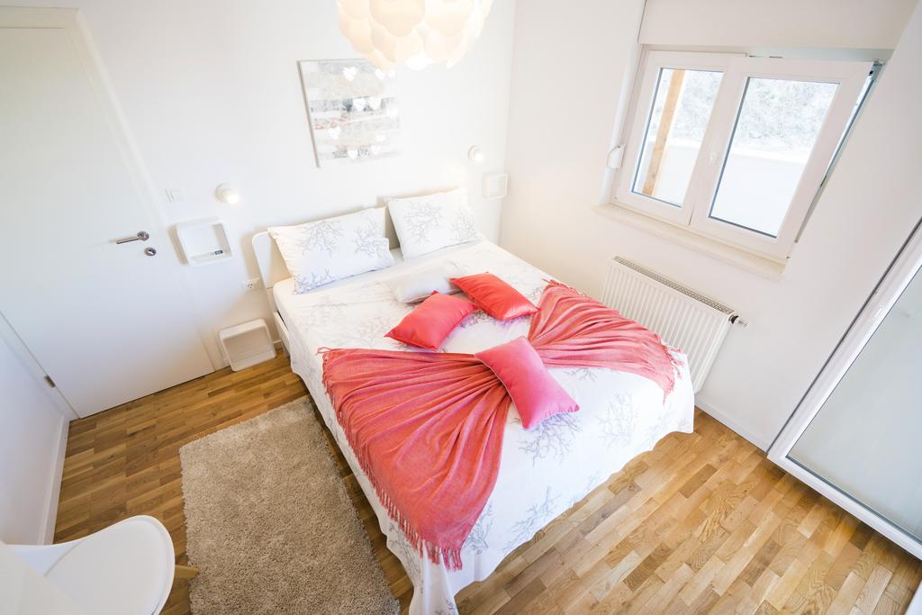 Apartments San Monte Подстрана Екстериор снимка